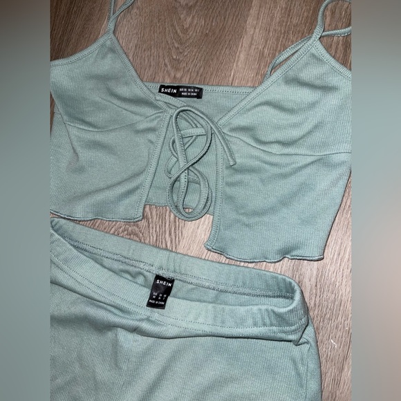 Blue / Green Tie Front Lounge / Pajama Set - Picture 4 of 5